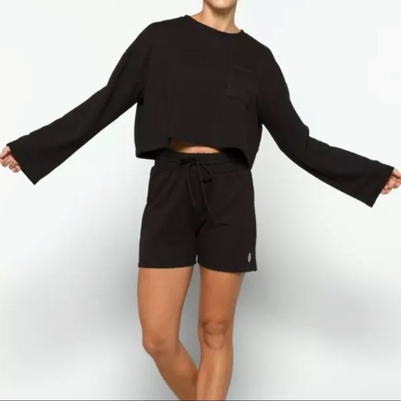 FREE PEOPLE MOVEMENT SUNNY SET size small - Picture 1 of 9